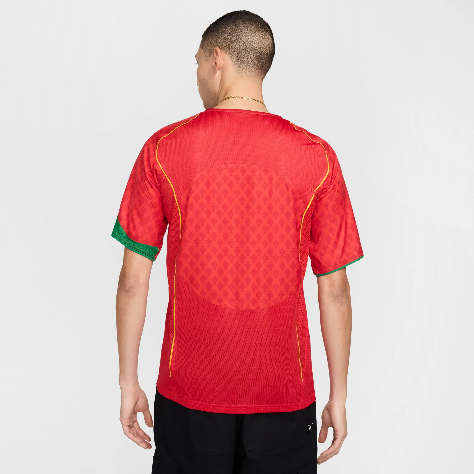 Portugal Adult 2004 Home Reissue Jersey - Image 2