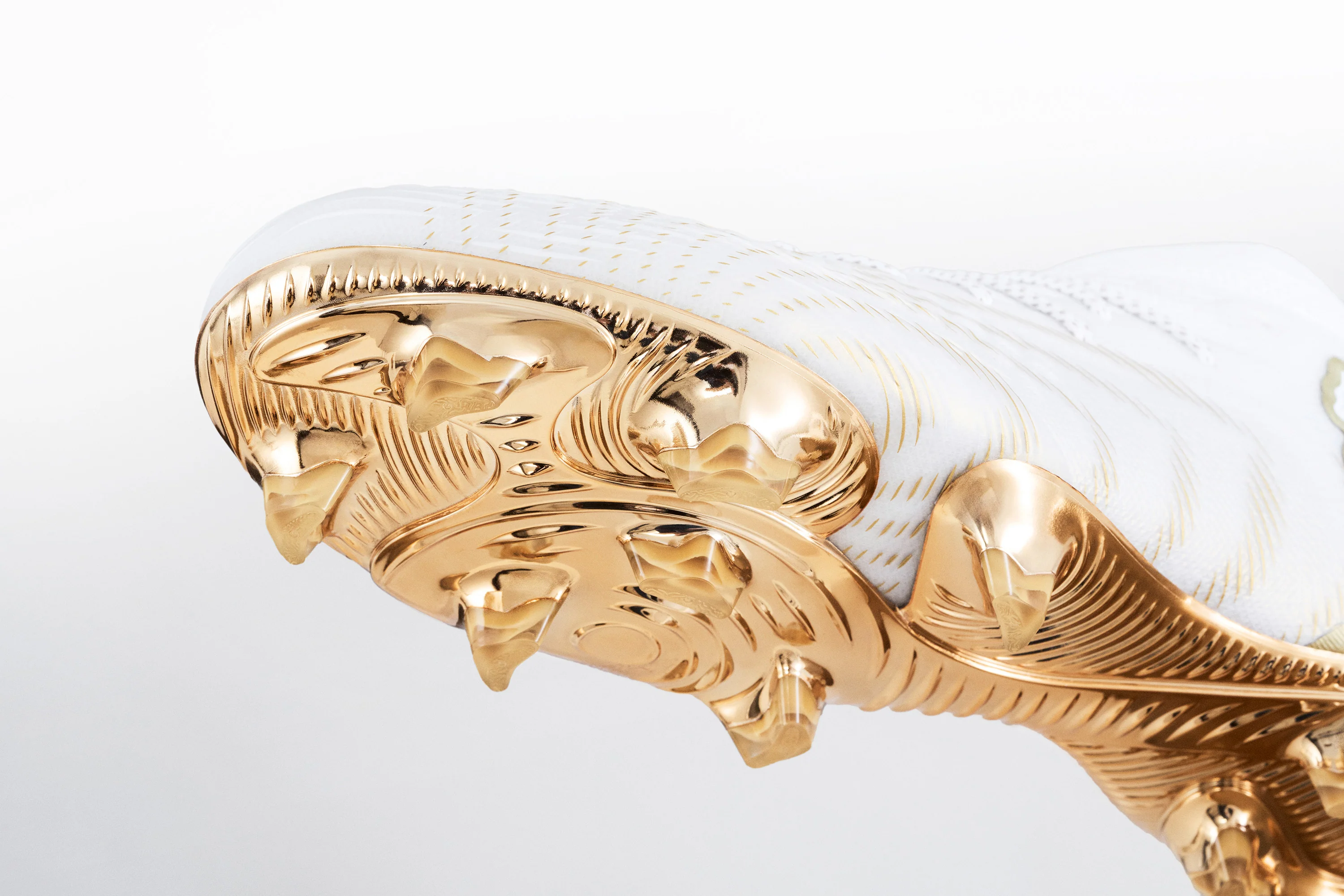 Future 9 Ultimate FG 'White Gold Pack' - Image 3