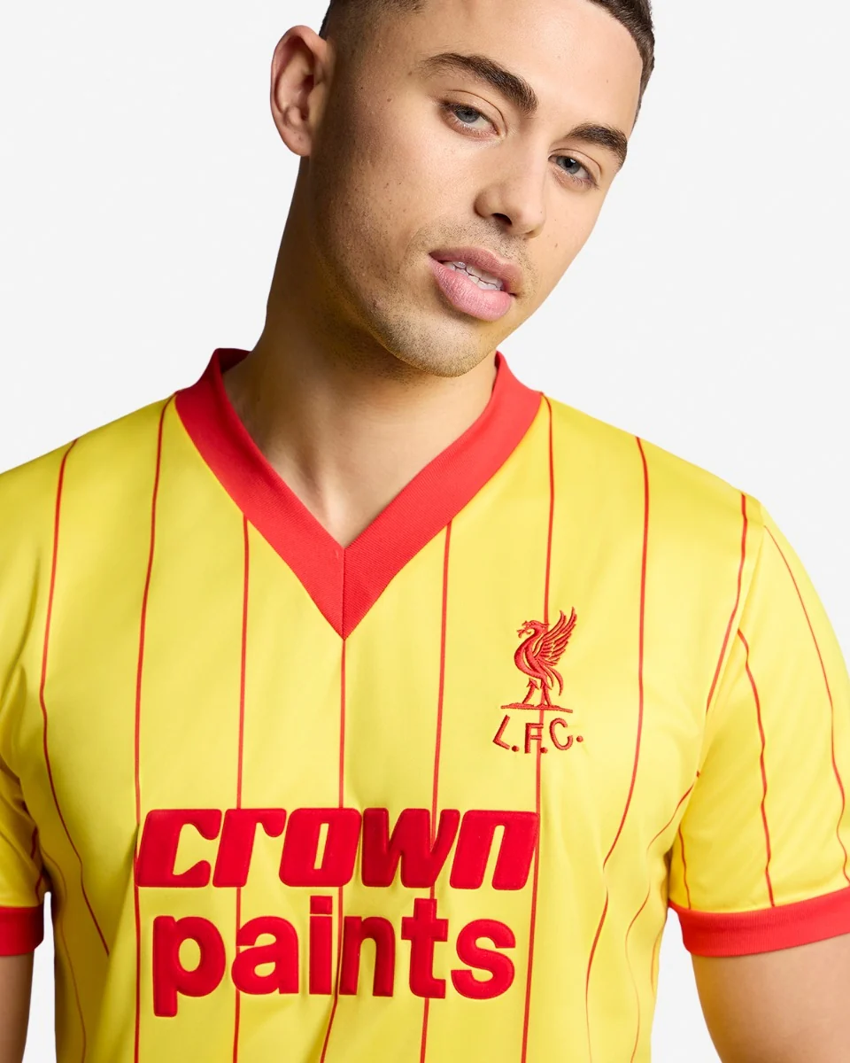 LFC Adults Retro 1982 Away Shirt - Image 4