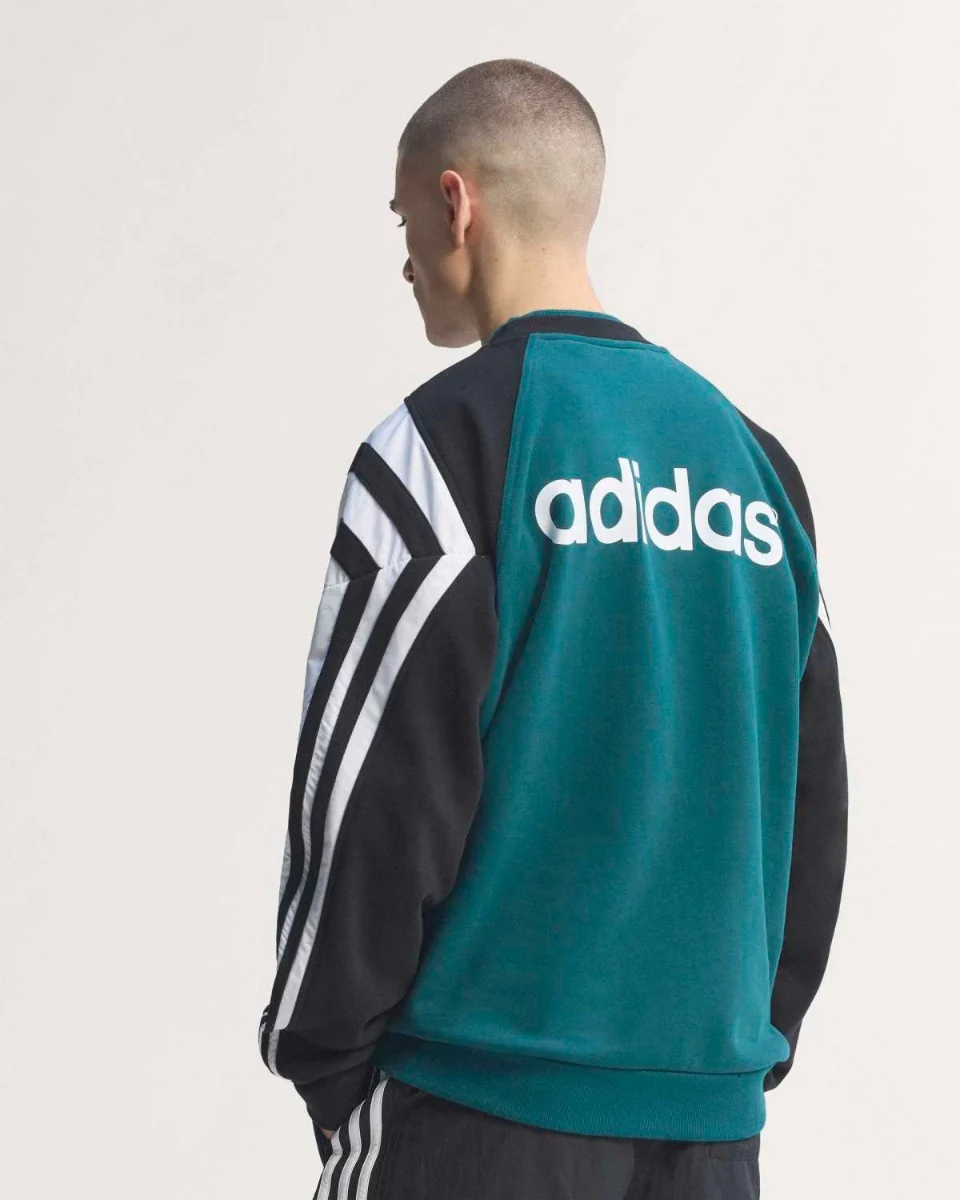 Liverpool Adidas Bringback 95-96 Adults Crew Sweat - Image 4