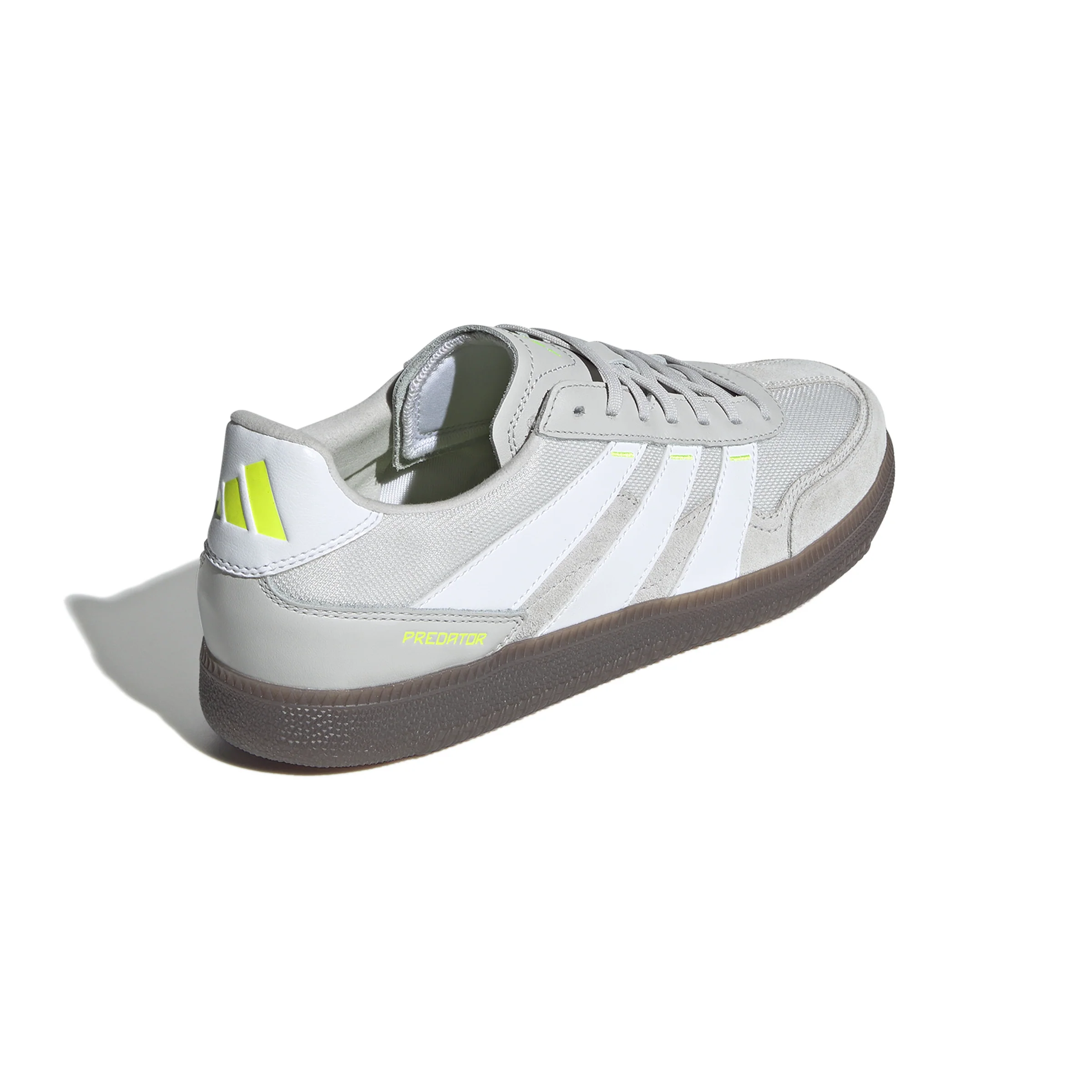 Predator 24 League Low Freestyle - Image 6